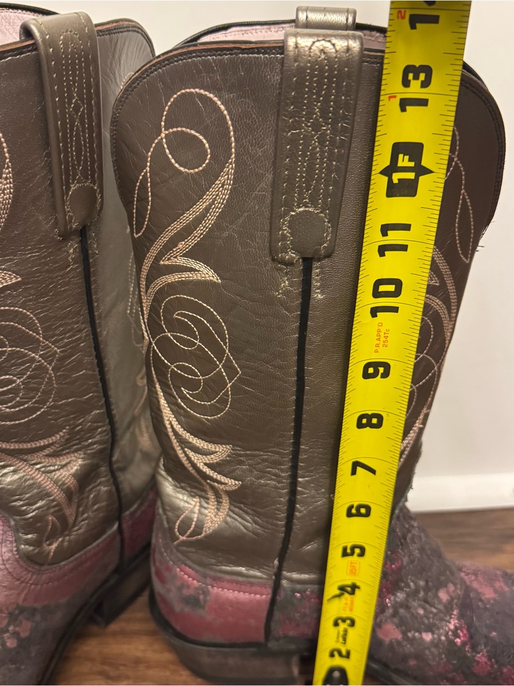 Lucchese Women’s Brown & Pink Distressed Western Cowboy Boots - Picture 5 of 10